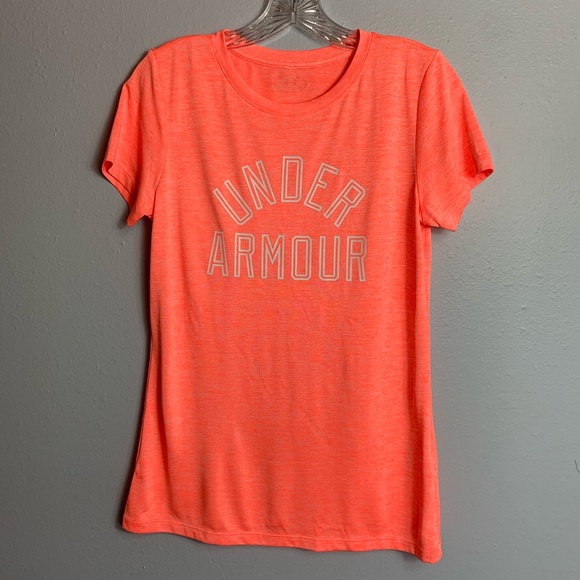 Under Armour Tops - 3/$30 SALE—UNDER ARMOR T-SHIRT M—no tag